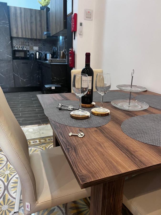הוילה Cospicua Dar Barbara - Duplex 1 Double Bed Maltese Style House מראה חיצוני תמונה